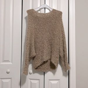 Women’s beige/cream sweater!
